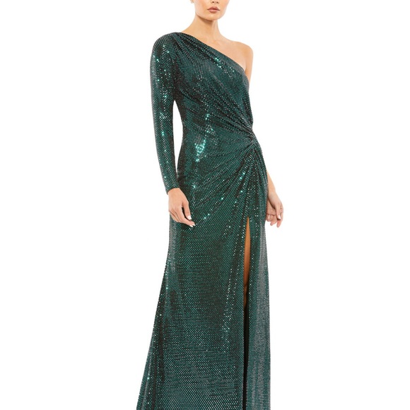 Mac Duggal Dresses & Skirts - Mac Duggal Emerald One-Shoulder Gown
